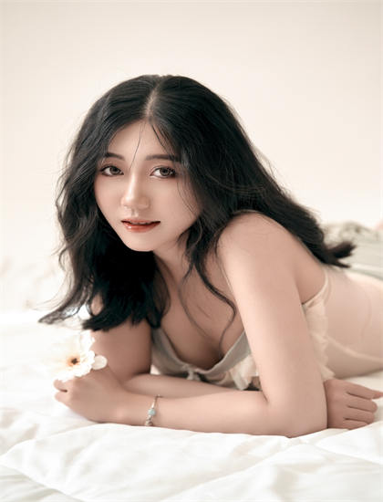 《你是我明目张胆的炫耀》反派解读：复杂性格与动机分析